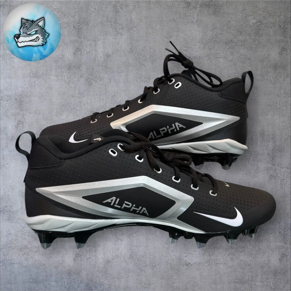 Nike Alpha Menace Varsity 4 Oregon Player PE Football Cleats Men's Size 13.5 W